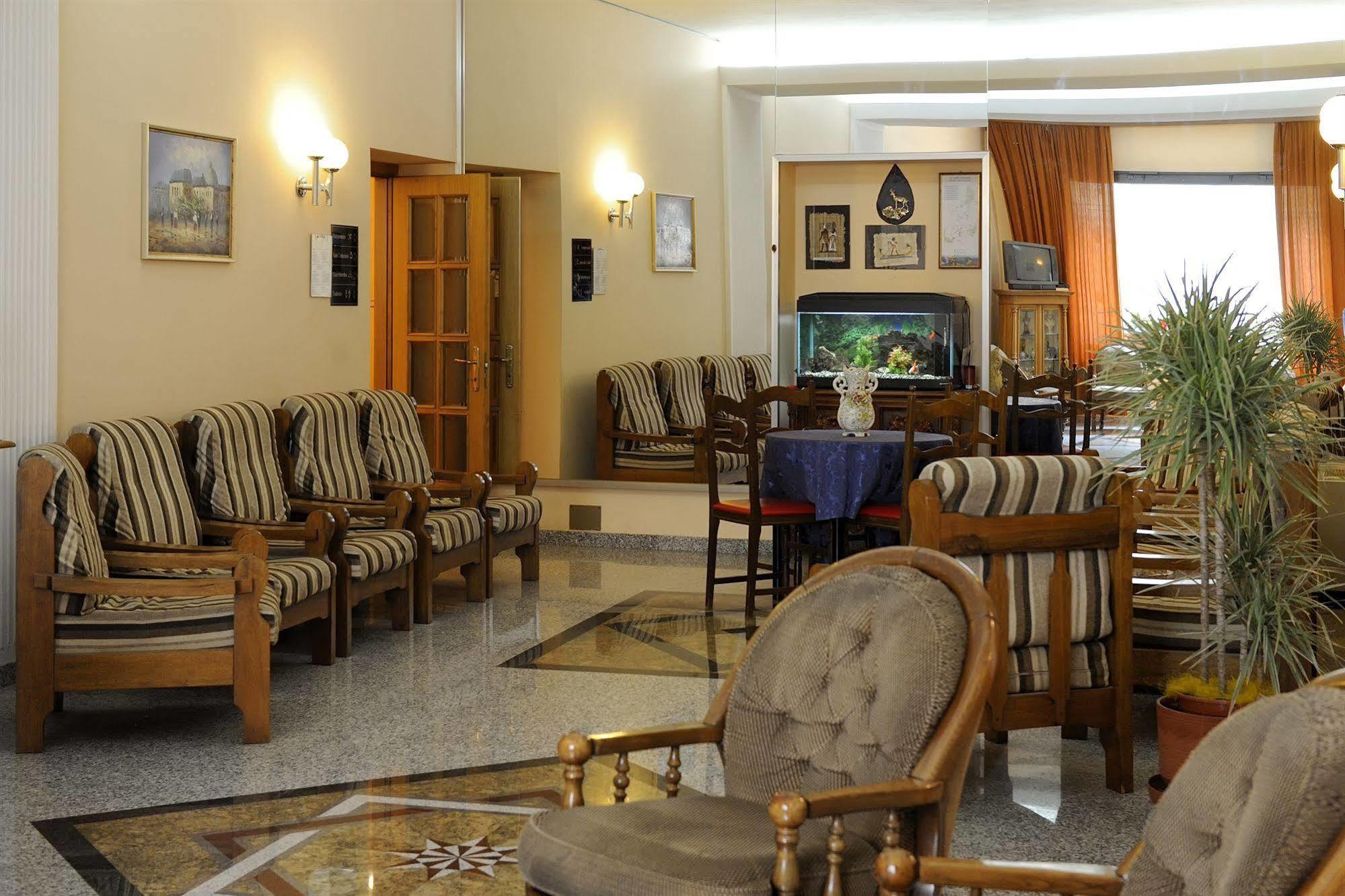 Hotel Bertusi Порретта-Терме Экстерьер фото