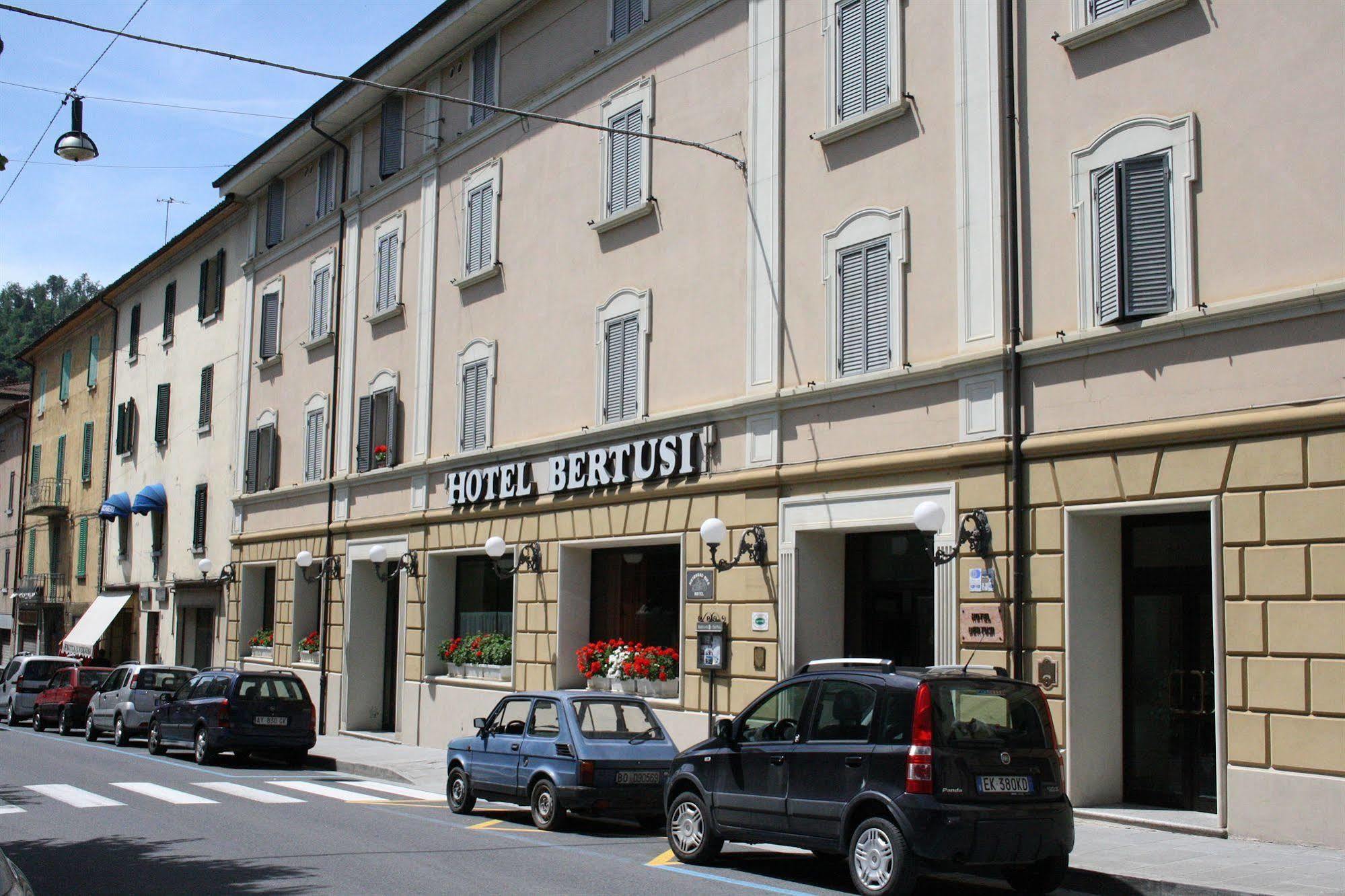 Hotel Bertusi Порретта-Терме Экстерьер фото