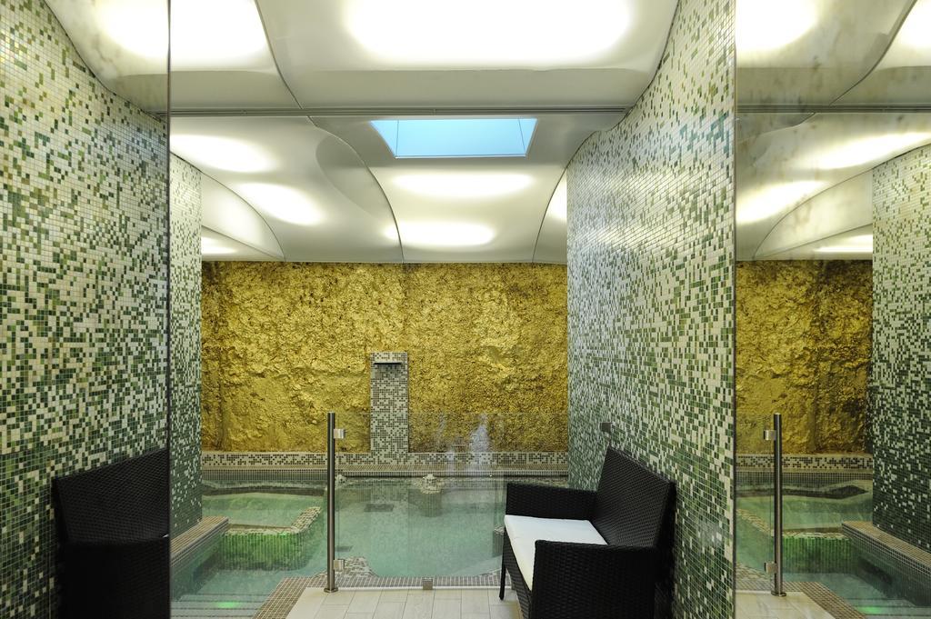 Hotel Bertusi Порретта-Терме Экстерьер фото